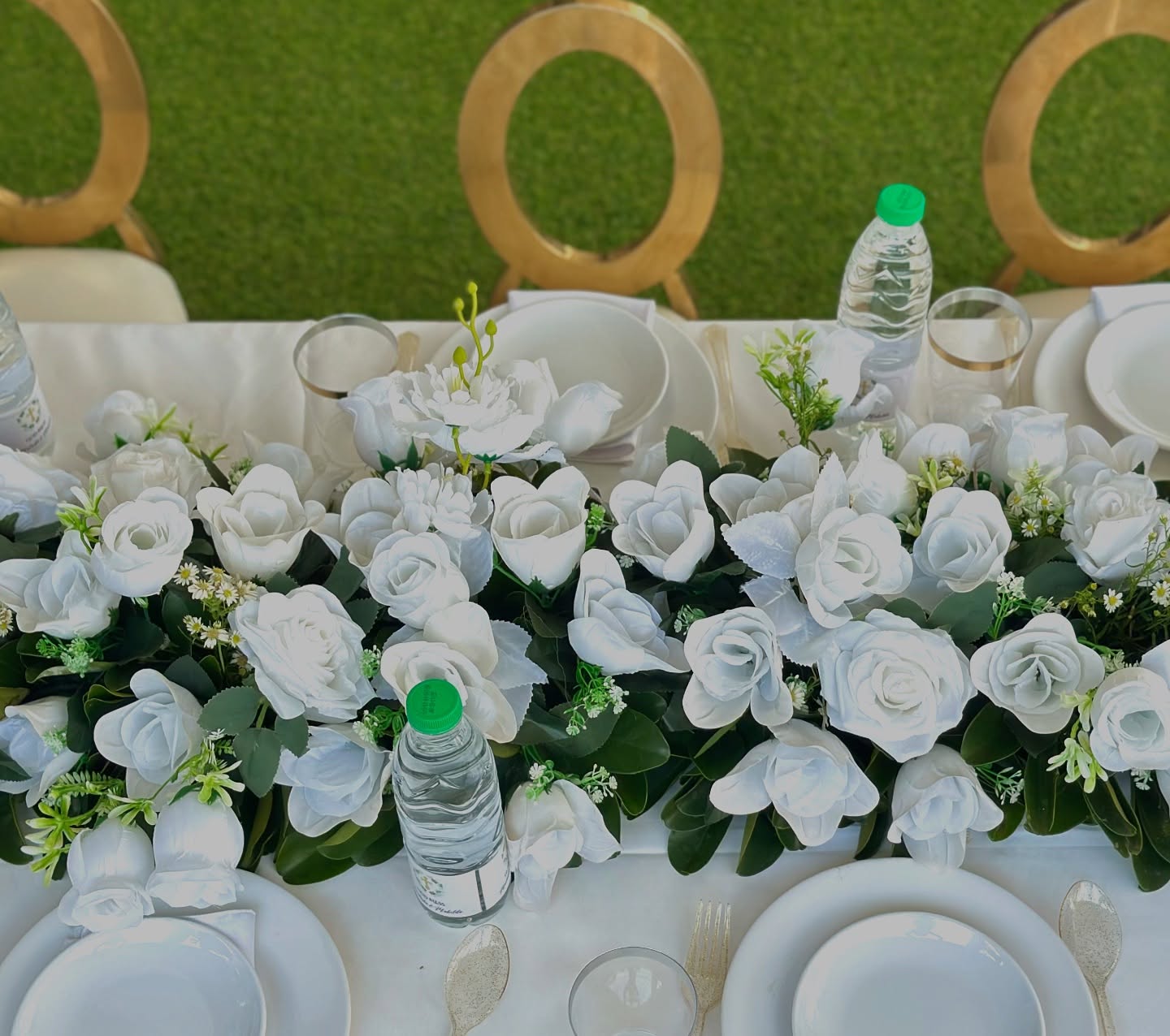 baby shower table setting event decor by Bisona Fombutu Yaoundé Cameroon